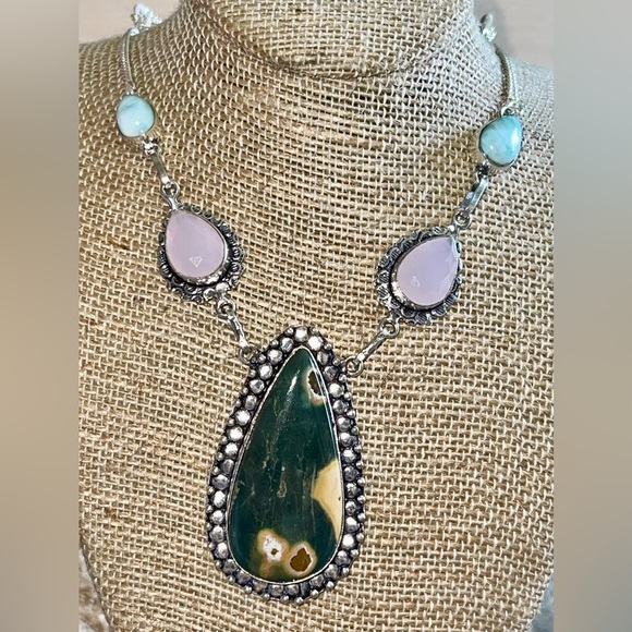 Rainforest Jasper, Chalcedony & DR Larimar Pendant Necklace - Picture 9 of 12